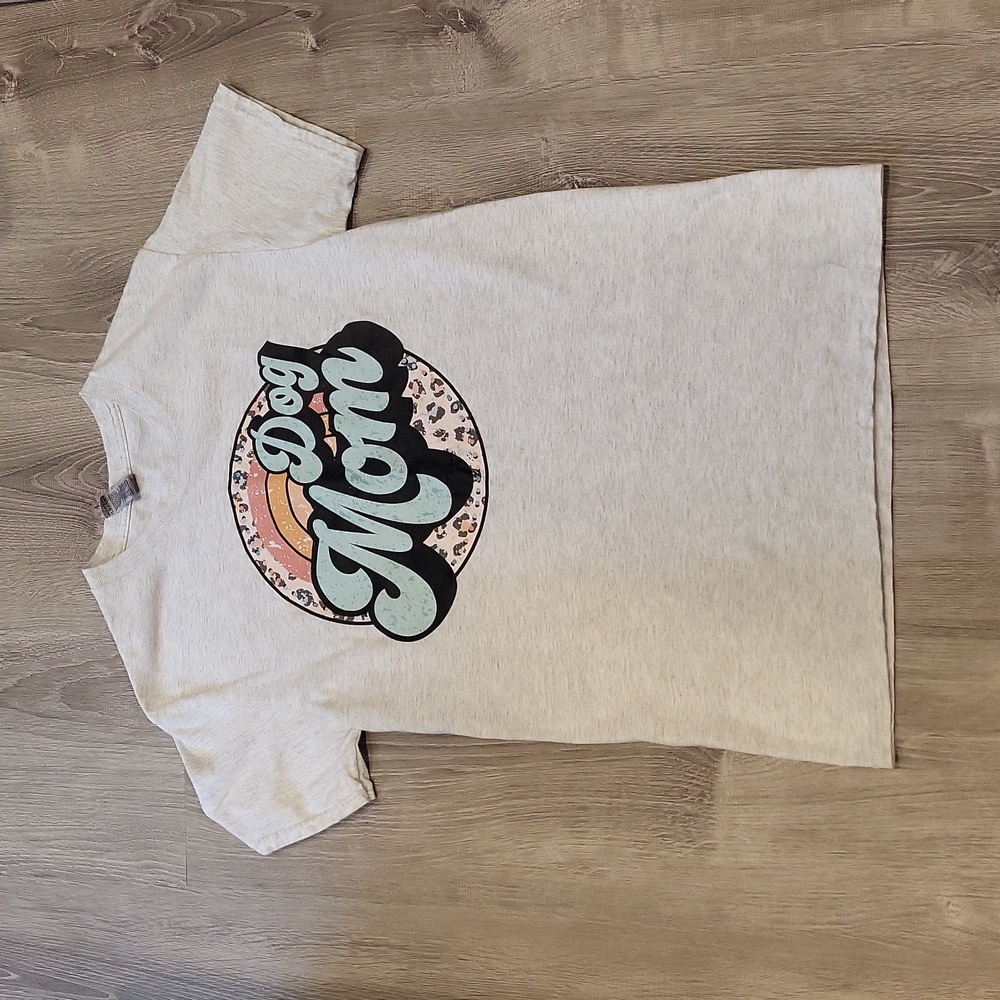 Tee shirt